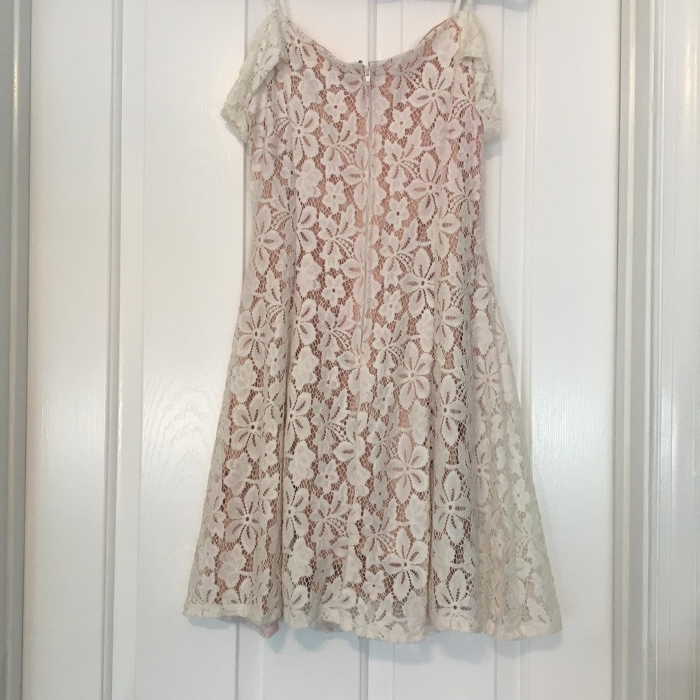 Rose Triangles Dress Woman - Picture 7 of 8
